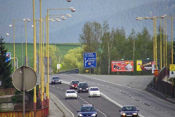 Az EU újabb 278 millió eurót fordít szlovákiai autópálya-építésre